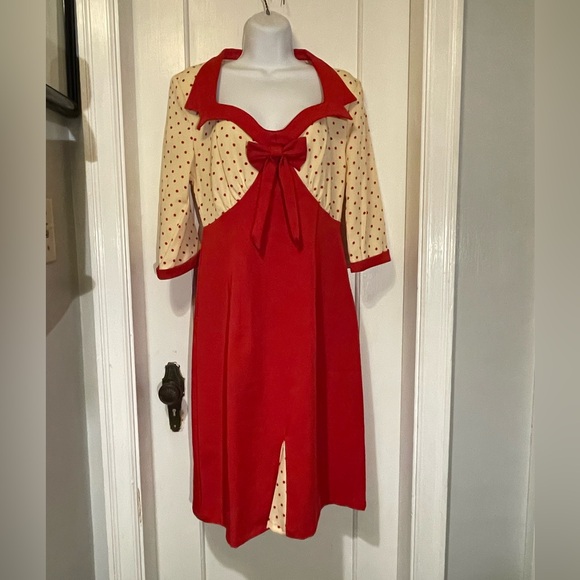 Lindy Bop Dresses & Skirts - Lindy Bop Red and Cream Bow Midi Dress
